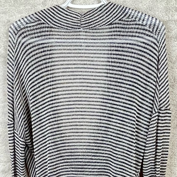 CELESTE Stretchy Cover-Up Black White Stripes Size Large - Picture 11 of 15